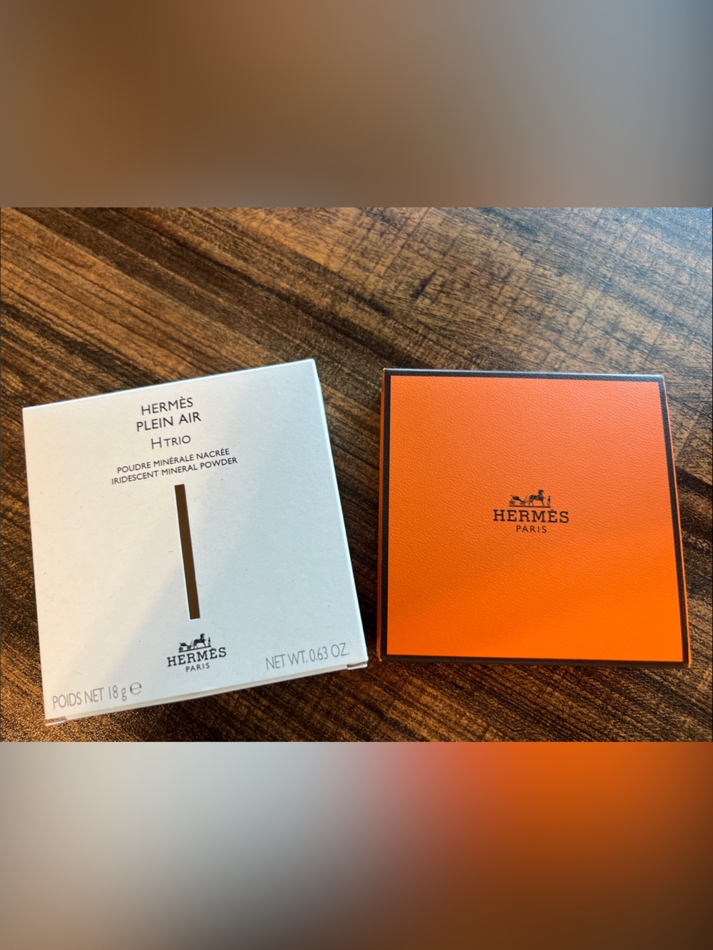 Hermes Women Makeup Compact in Signature Orange and White